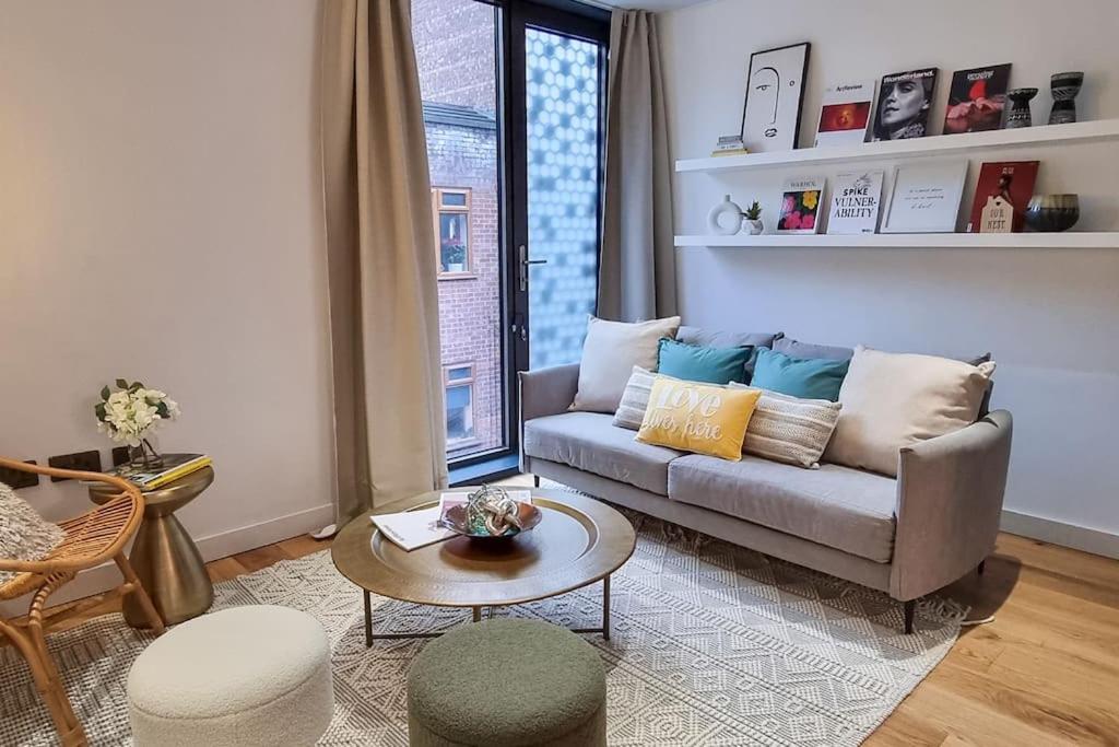 Stunning Luxury Townhouse In Centre Of مانشستر المظهر الخارجي الصورة