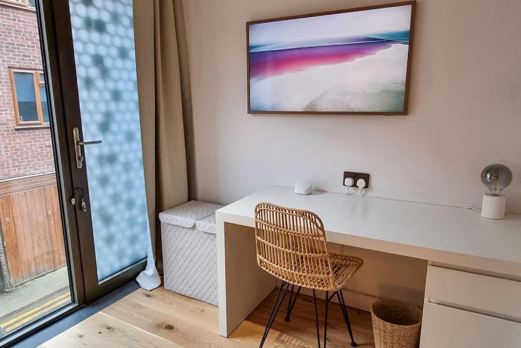 Stunning Luxury Townhouse In Centre Of مانشستر المظهر الخارجي الصورة